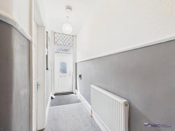 1 bed Flat Share to rent Image 9