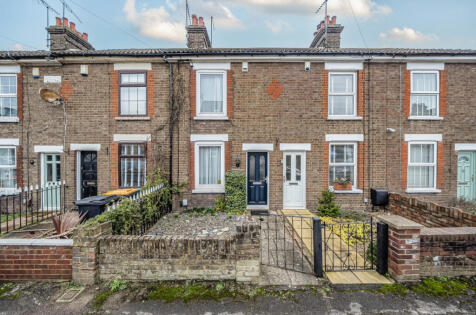 Cross Street North, Dunstable, Bedfordshire