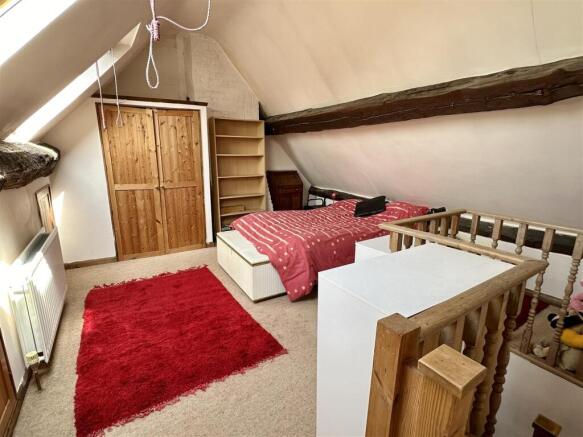 bedroom 2nd floor