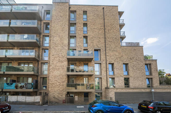 Trent Court, Bentinck Road, West Drayton, Hillingdon photo 4