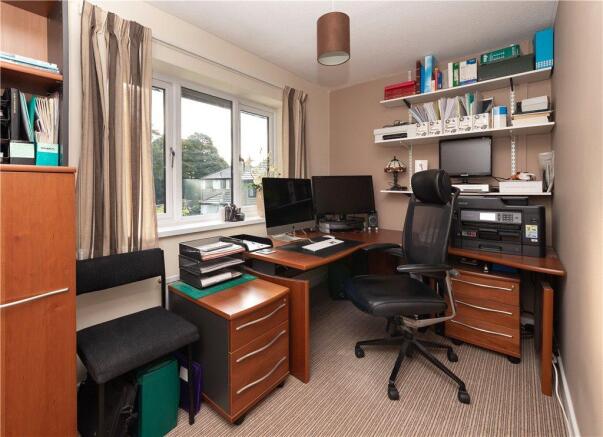 Bedroom/Study
