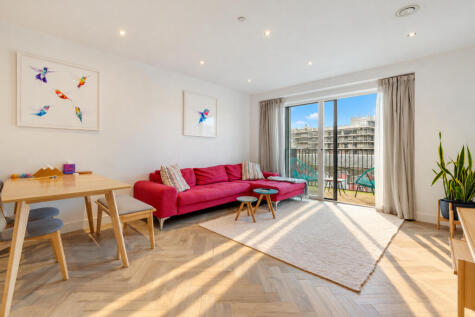 Halo Court, Rookwood Way, London, E3