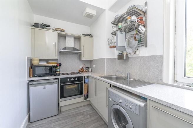 Kitchen Alt