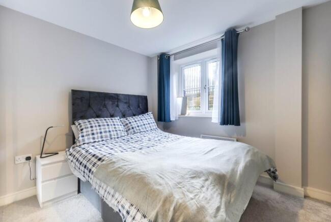1 bed Flat for sale Image 5