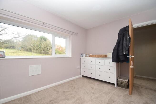 3 bed Terraced for sale Image 8