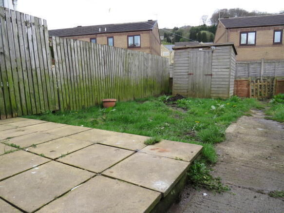 3 bed House to rent Image 8