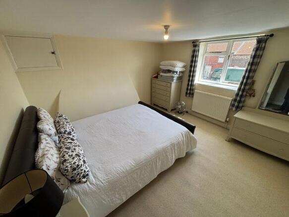 4 bed Detached to rent Image 12