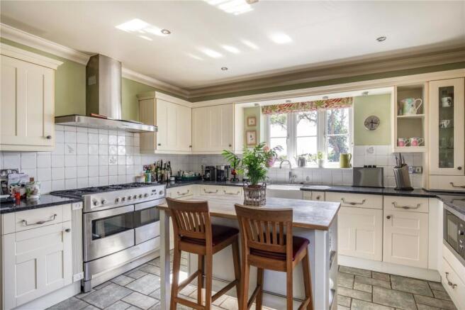 Kitchen/Breakfast Rm