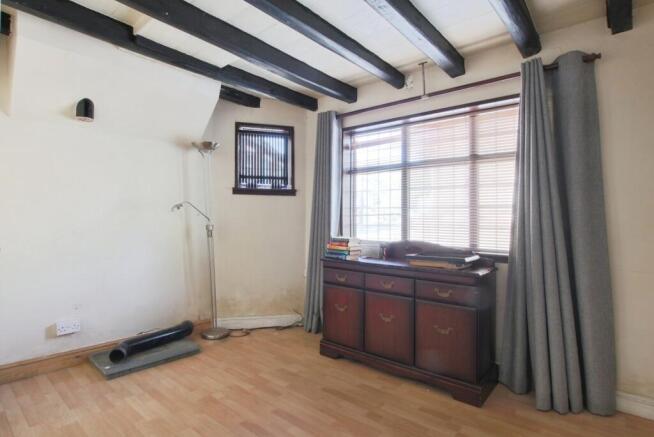 2 bed Terraced for sale Image 5