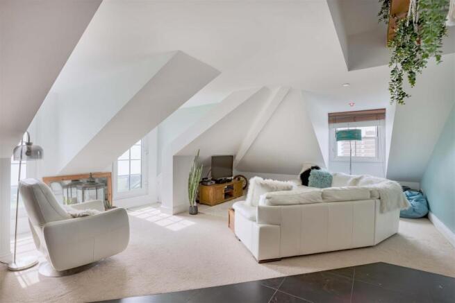 West Mansions_23.jpg