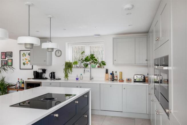 Malthouse Barn - 1923-1-8.jpg