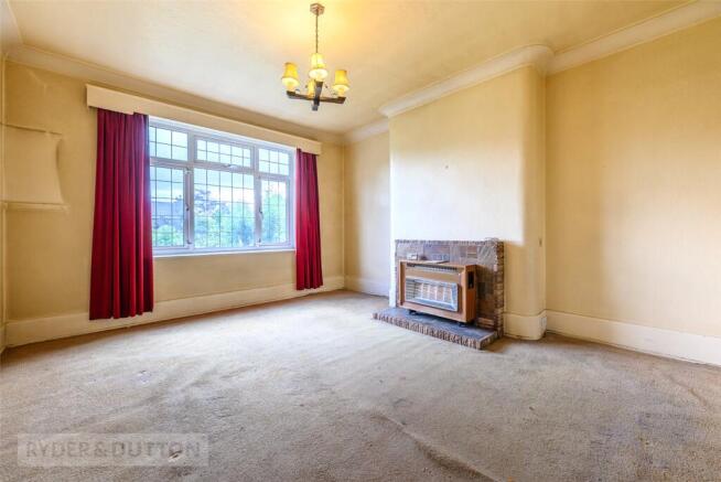 4 bed Semi-Detached for sale Image 5