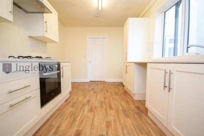 1 bed Apartment for sale Image 8