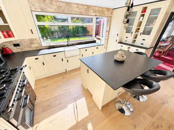 Kitchen 3