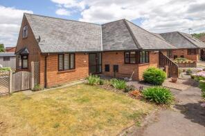 1, St Johns Court, Southampton SO40 4SG