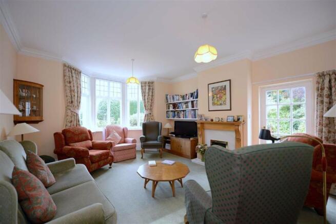 Lounge / Rear Reception Room