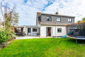 4, Deepslade Close, Southgate, Swansea SA3 2DQ