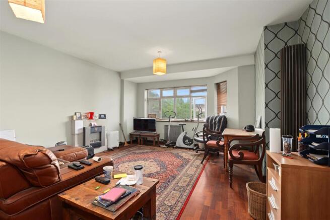 Lounge_1.jpeg