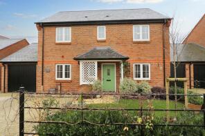 16, Bellflower Drive, Bishops Waltham SO32 1TB