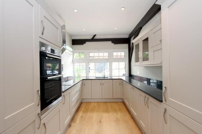 Kitchen/Breakfast Ro