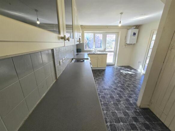L Shaped Kitchen