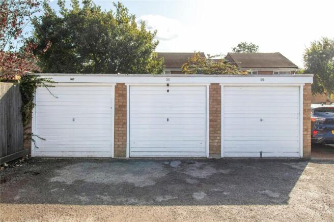 Garage En-Bloc