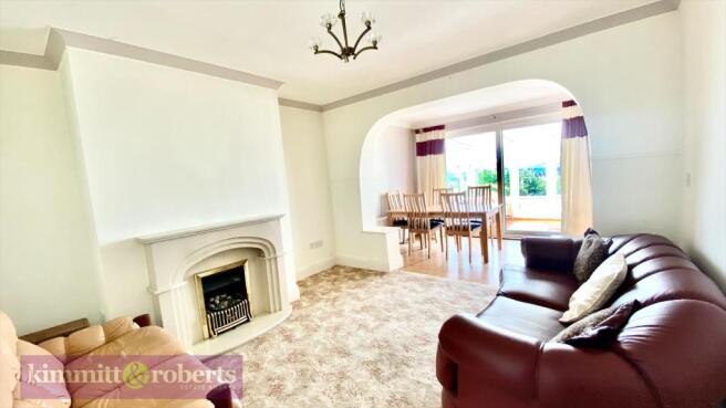 Living Room/Dining Room