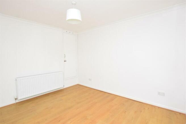 Bedroom 1.JPG