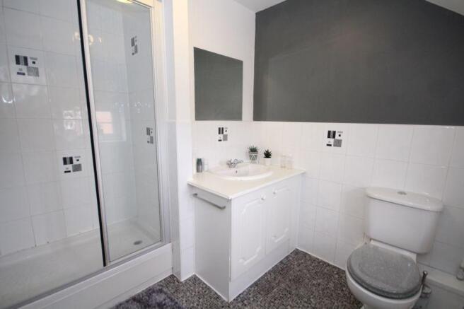 Ensuite Shower...