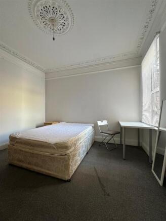 bed2.1.jpg