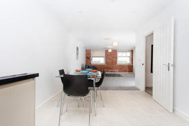 1 bed Apartment to rent Image 5