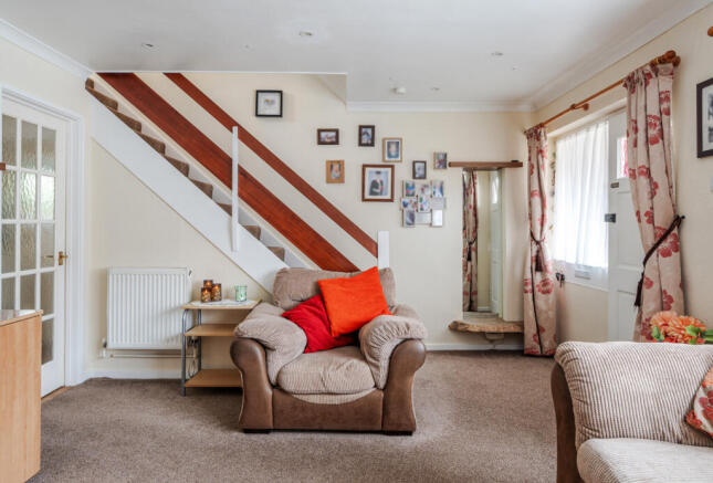 1408353-5-69aeb62...