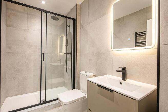 2 bed Apartment for sale Image 9