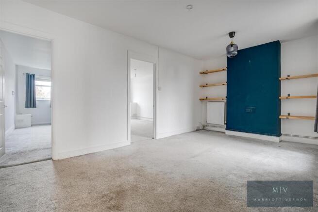 Blackhorse Lane 45 MV-4.jpg