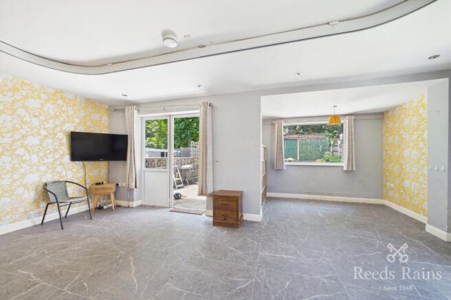 2 bed Bungalow for sale Image 10