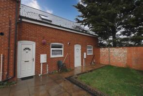 33, Woodlands Court, Wood Street, Kettering NN16 9SD