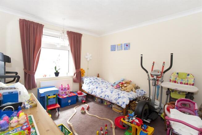 Fourth bedroom