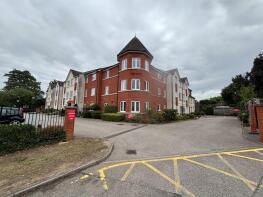 19, Pearl Court, Croft Road, Aylesbury HP21 7BY