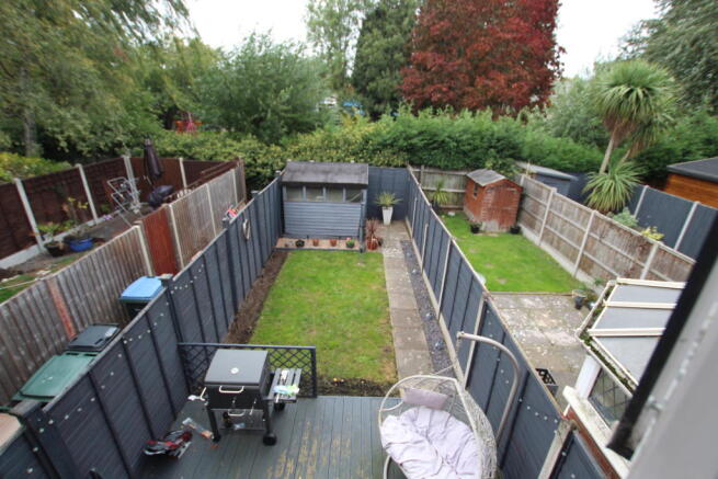 Photo 10