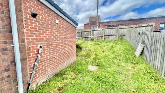 3 bed Semi-Detached for sale Image 12