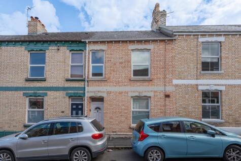 Victoria Street, Barnstaple, Devon, EX32