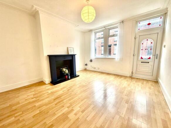 Living Room:
