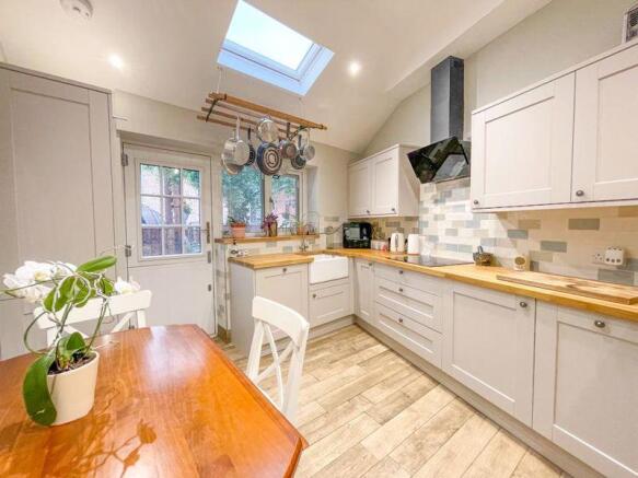Kitchen/Dining Room