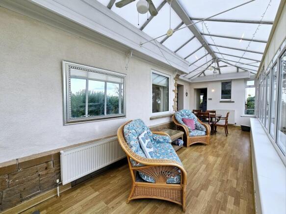 3 bed Detached for sale Image 11