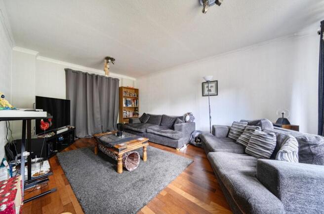 Caerleon Drive, Andover, SP10 4DE photo 4