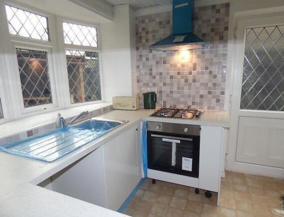 Kitchen b