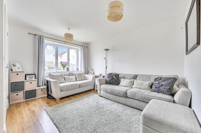 1415574-9-699f045...