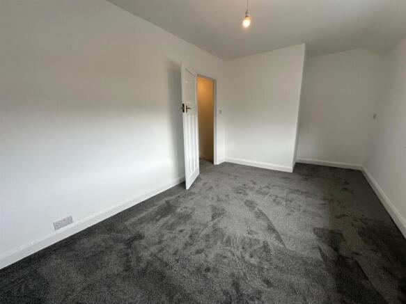 2 bed Terraced for sale Image 7
