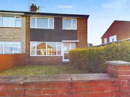 41, Scarborough Crescent, Bridlington YO16 7PA