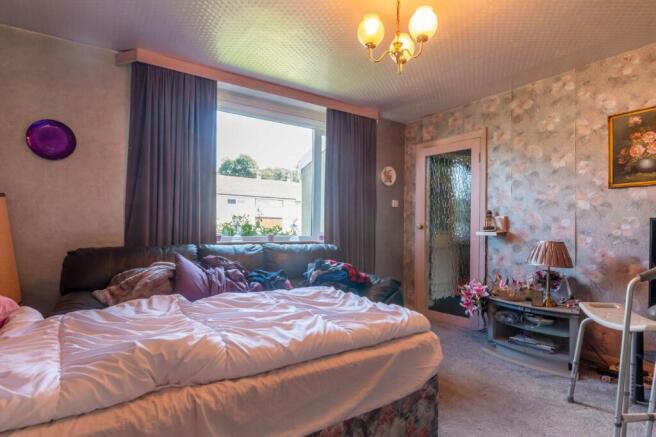 3 bed Semi-Detached for sale Image 11